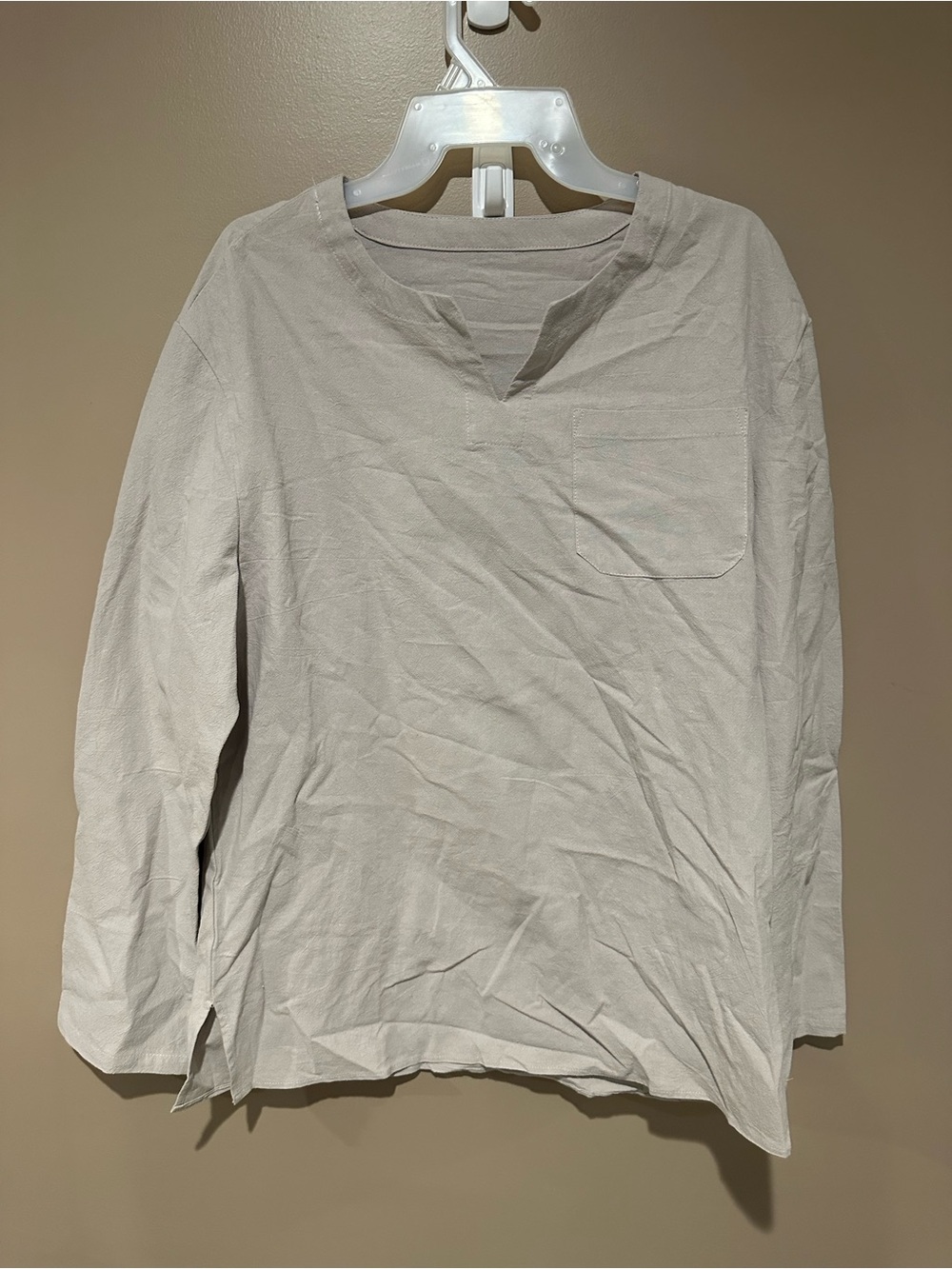 Men's Long-Sleeve Split-Neck Shirt in Light Gray